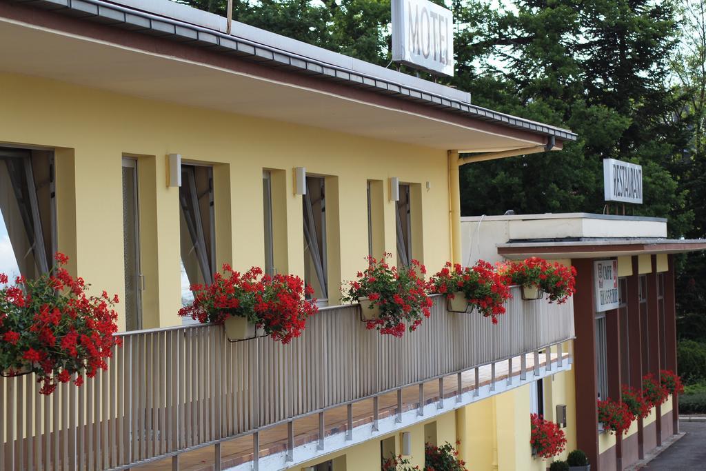 Hotel Drive In Motel Capellen Εξωτερικό φωτογραφία